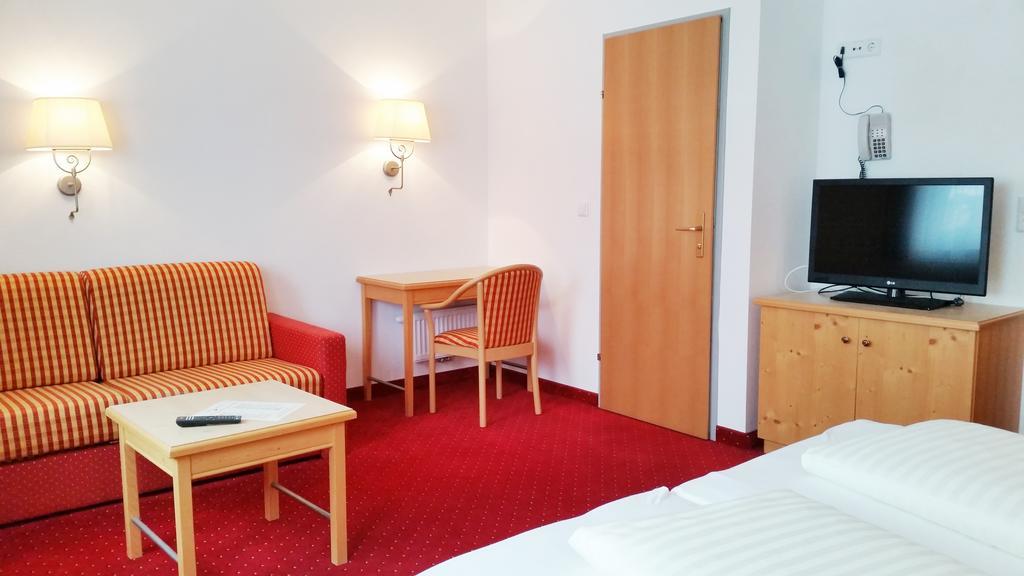 Das Wismeyer - Skihotel An Der Plattenkarbahn Obertauern Esterno foto